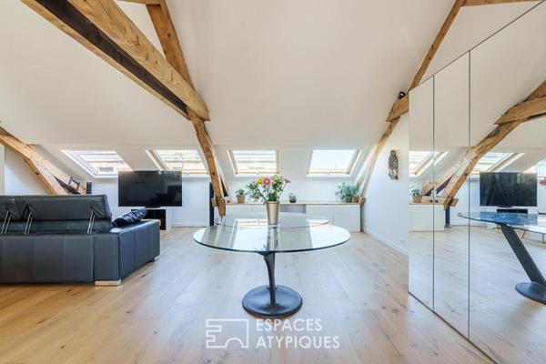 Loft sous les toits et sa terrasse privative quartier Saint-Pierre