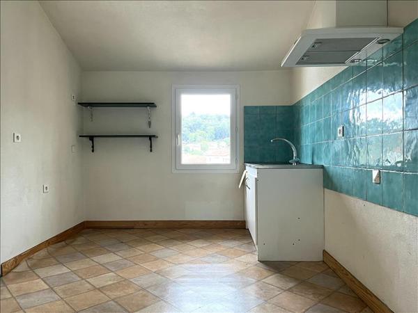 Appartement à vendre |  Decazeville |  5 pièces | 114 m²