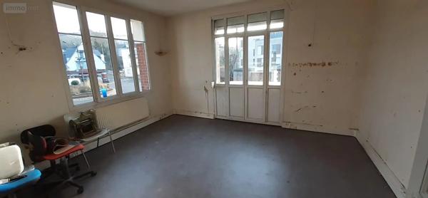 Location - Immeuble Eu 76260 293 m 2 356 m 2