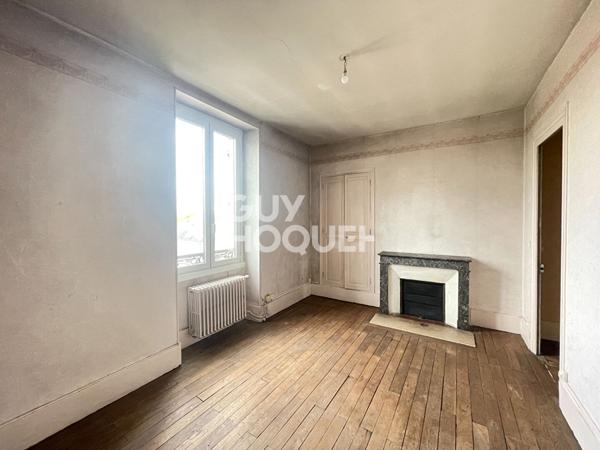 BOURGES - MAISON 1900