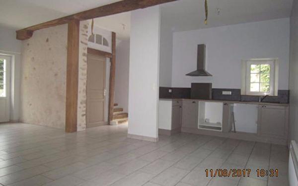 Maison à louer    3 pièces •  Tancrou