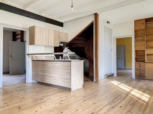 Location Maison 5 pièces 93 m2 à Le Buisson-de-Cadouin