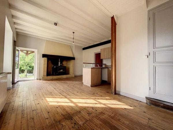 Location Maison 5 pièces 93 m2 à Le Buisson-de-Cadouin