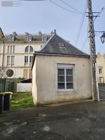 Maison à vendre à Montval-sur-Loir dans la Sarthe (72500), ref : 131608