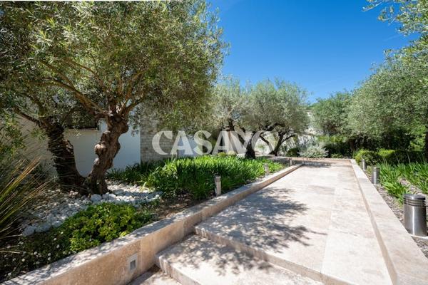 Vente Maison 11 pièces de 565m² - 13100 Aix-en-Provence