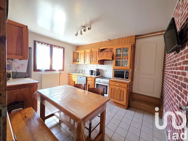 Maison 6 pièces de 101 m² à Auneau-Bleury-Saint-Symphorien (28700)