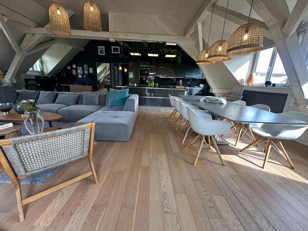 Appartement 5 pièces 143.51 m2