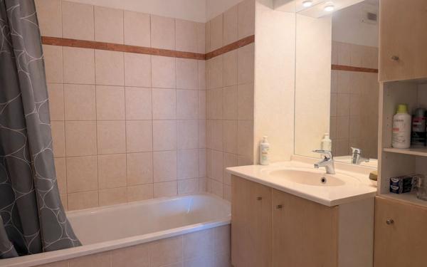 Appartement à vendre    2 pièces • 44,27 m2 Castelginest