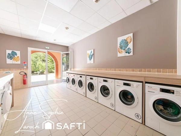 LIBRE DE BAIL + REFAIT+ CLIMATISÉ+  VENDU MEUBLÉ