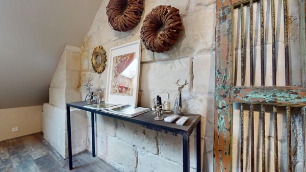 Cinq-Mars-la-Pile (37130) Maison de ville avec jardin intimiste