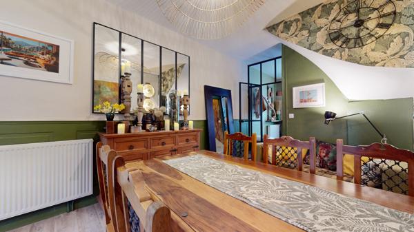 Cinq-Mars-la-Pile (37130) Maison de ville avec jardin intimiste