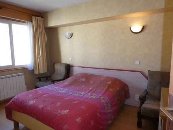GERARDMER (88)Appartement à vendre 2 pièces de 42.40m² en carrez place de parking.