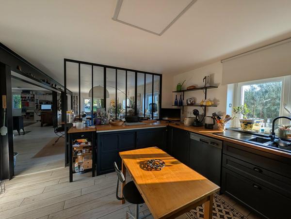 Maison familiale centre-bourg, Lezay 79120