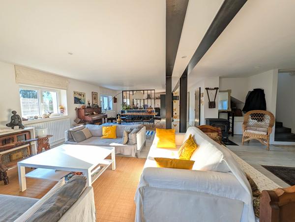 Maison familiale centre-bourg, Lezay 79120