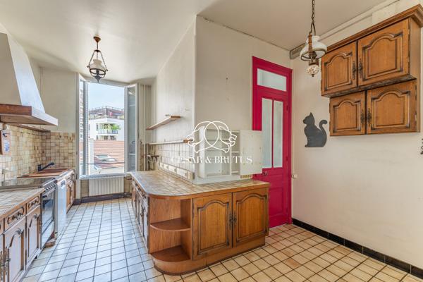 Rare : Appartement bourgeois 6 pièces