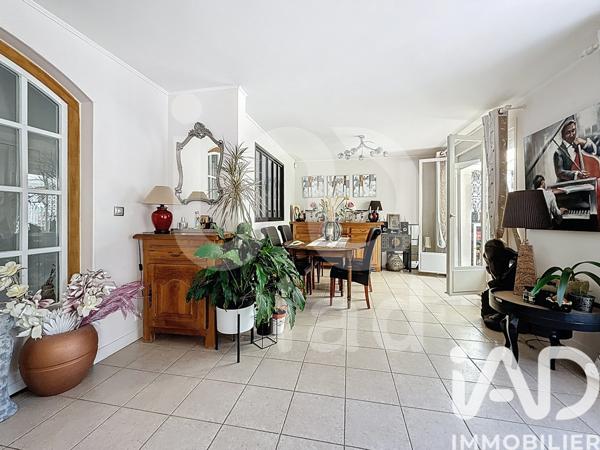 Maison à vendre 8 pièces 167 m² Pontault-Combault