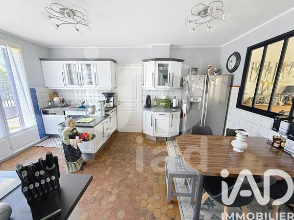 Maison à vendre 8 pièces 167 m² Pontault-Combault
