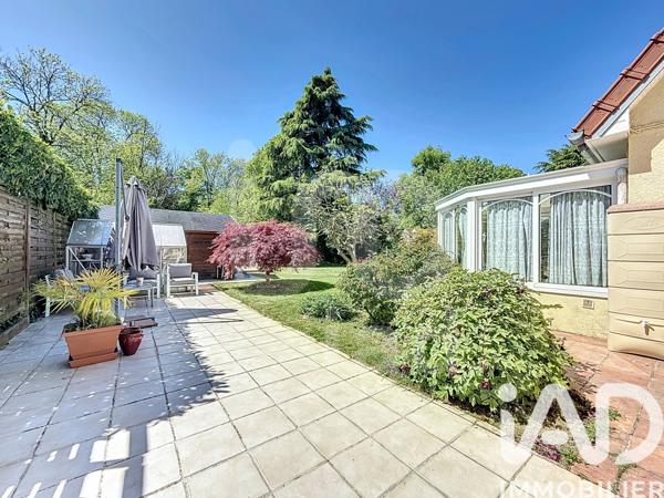 Maison à vendre 8 pièces 167 m² Pontault-Combault