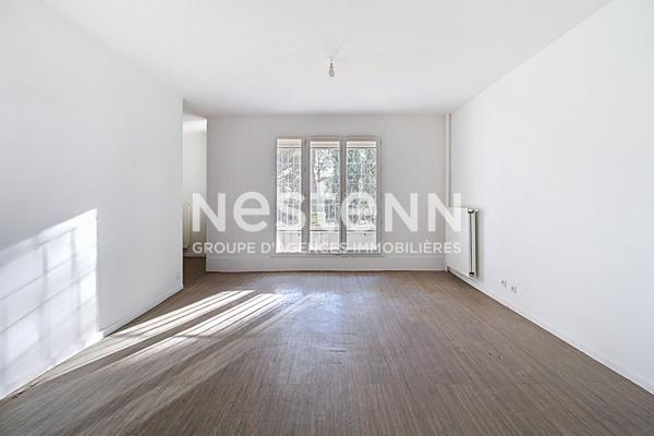 A VENDRE DRAGUIGNAN Appartement T3 de 66 m² avec BALCON et TERRASSE