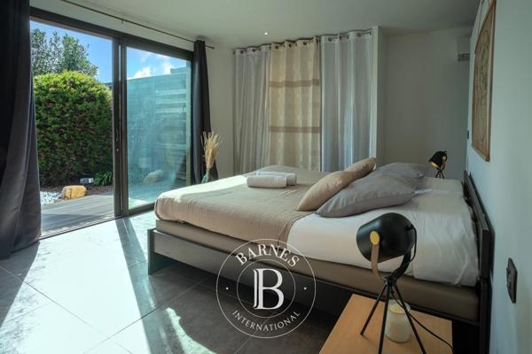 Lecci, Villa jumelée 8 Chambres -  226 m² à vendre
