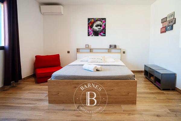 Lecci, Villa jumelée 8 Chambres -  226 m² à vendre