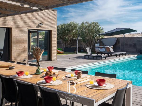 Lecci, Villa jumelée 8 Chambres -  226 m² à vendre
