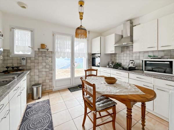 Maison La Barre De Monts 9 pièce(s) 182.00 m2