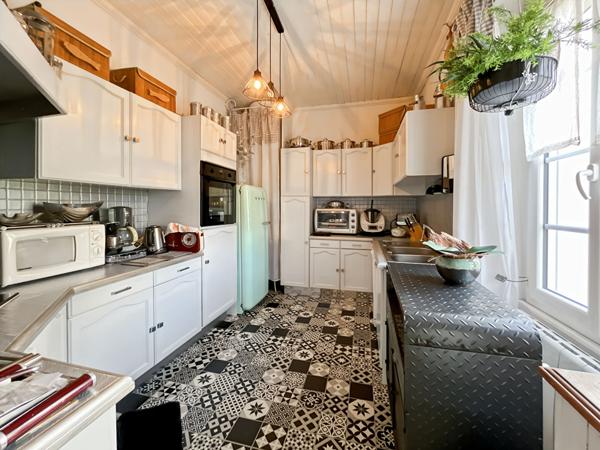 Maison La Barre De Monts 9 pièce(s) 182.00 m2