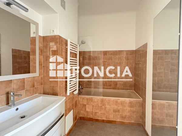 Location Appartement 2 pièces 54.53 m² - 7 RUE DE L'HERONNIERE Nantes 44000