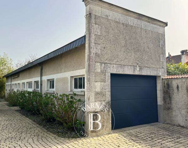 Saint-Cyr-sur-Loire, Maison 4 Chambres  à vendre