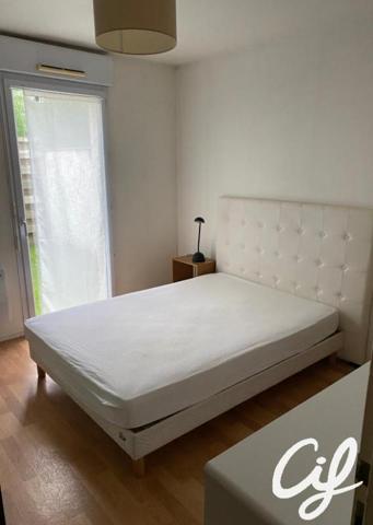 Appartement T2 NANTES Hauts-Pavés - 38 m2  746 Euros