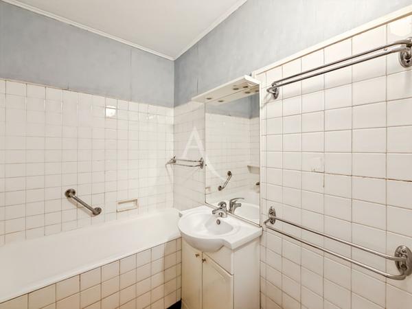 A VENDRE T3 avec extérieur, cave et garage - Secteur Saint-Barnabé 13012 Marseille