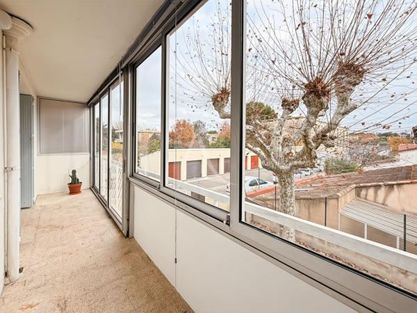 A VENDRE T3 avec extérieur, cave et garage - Secteur Saint-Barnabé 13012 Marseille