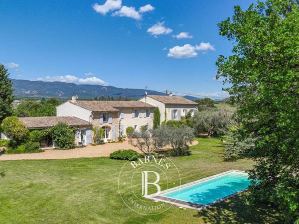 Aix-en-Provence, Maison 5 Chambres -  330 m² à vendre