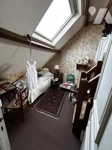 Belle maison familiale de 166 m² avec cheminée, mezzanine et dépendance