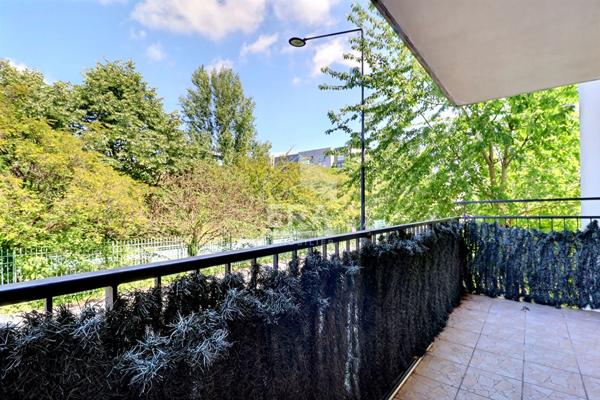 Appartement La Plaine Saint Denis 3 pièce(s) 65 m2