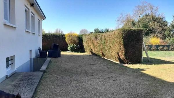 À vendre - Maison individuelle, 6 pièces située à Changé (72560)