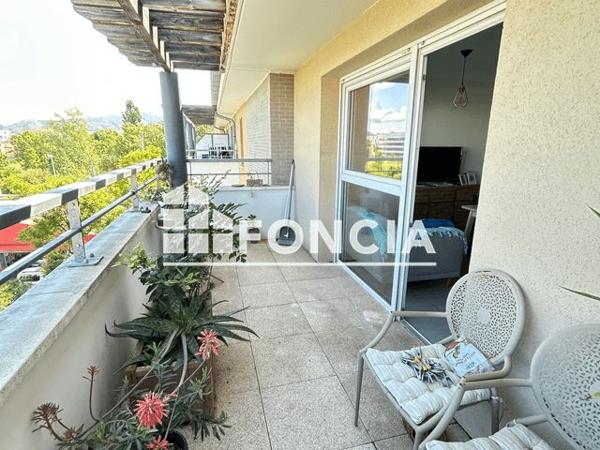 À vendre Appartement 2 pièces 38 m² - Marseille 13008