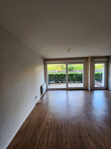 Appartement 2 pièces 54m2 - TINQUEUX