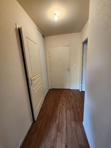 Appartement 2 pièces 54m2 - TINQUEUX