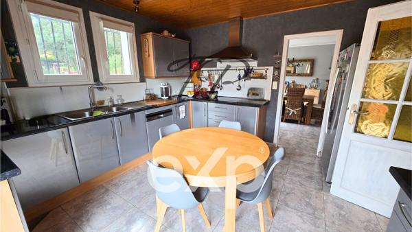VILLA T5 SUR HAUTEUR DE PORTIRAGNE