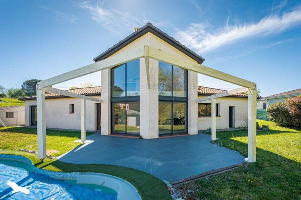 Maison à vendre |                                       Moissac |                                        5 pièces  |  177 m²