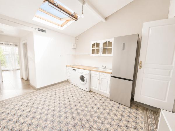 Maison
         5 pièces
        - 158 m² 313 000 € *