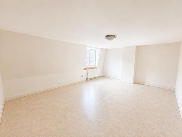 Maison
         5 pièces
        - 158 m² 313 000 € *