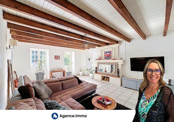 À vendre - Maison de campagne, 8 pièces situé à Saint-Bonnet-sur-Gironde (17150)