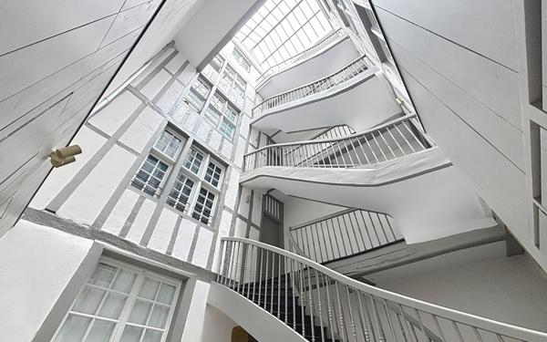 Appartement à vendre    2 pièces • 52,54 m2 Bayonne