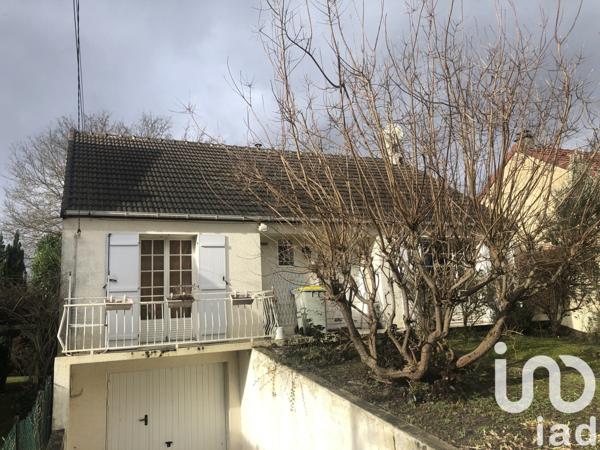 Maison traditionnelle 5 pièces de 96 m² à Quincy-sous-Sénart (91480)