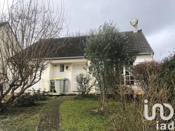 Maison traditionnelle 5 pièces de 96 m² à Quincy-sous-Sénart (91480)
