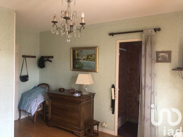 Maison traditionnelle 5 pièces de 96 m² à Quincy-sous-Sénart (91480)