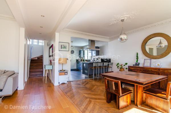 Maison de 245 m²